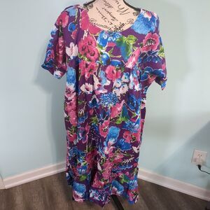 Vintage Metropolitan bold floral mumu house dress pockets large granny core